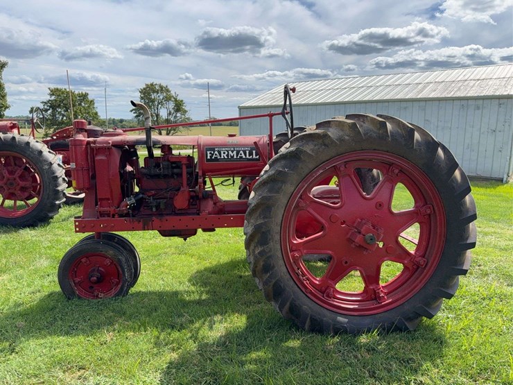 farmall-f-14-image-10