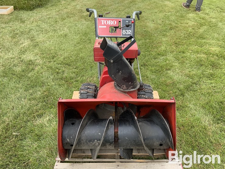 toro-832-image-2