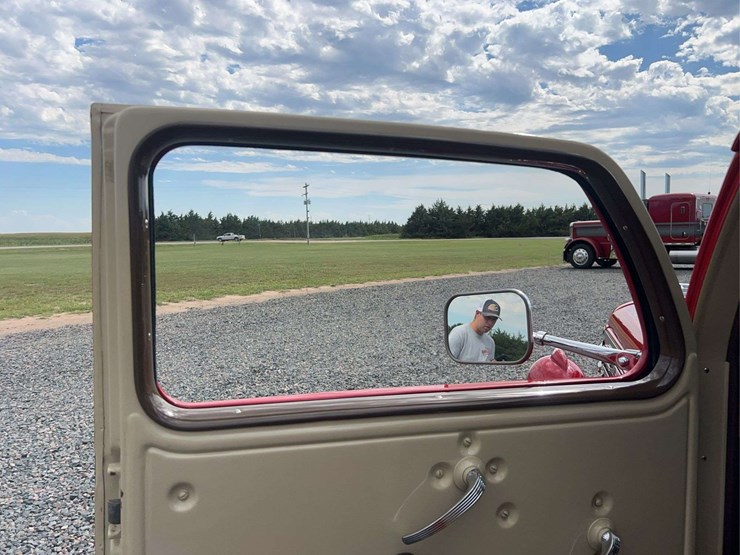 1948-diamond-t-201-one-ton-pickup-image-91