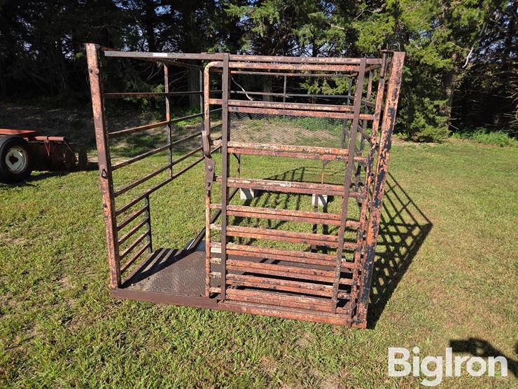 shop-built-livestock-pickup-rack-image-6