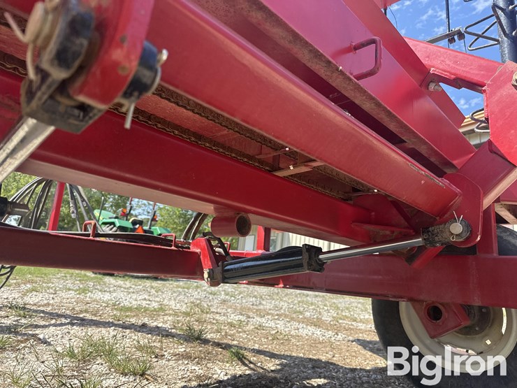 robbco-272-pull-type-bale-flaker-feeder-image-15