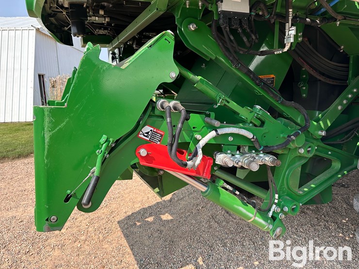 2022-john-deere-cs770-cotton-stripper-image-19