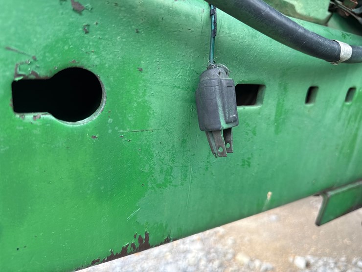 john-deere-4840-image-56