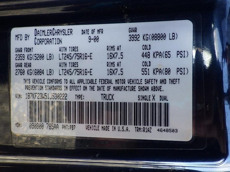 2001-dodge-2500-image-29