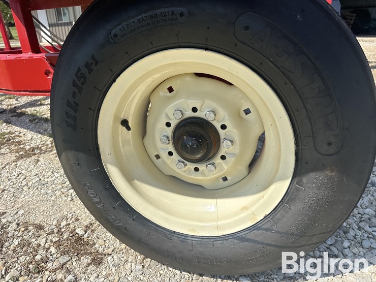 robbco-272-pull-type-bale-flaker-feeder-image-18