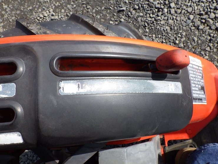 2005-kubota-b7510-image-28
