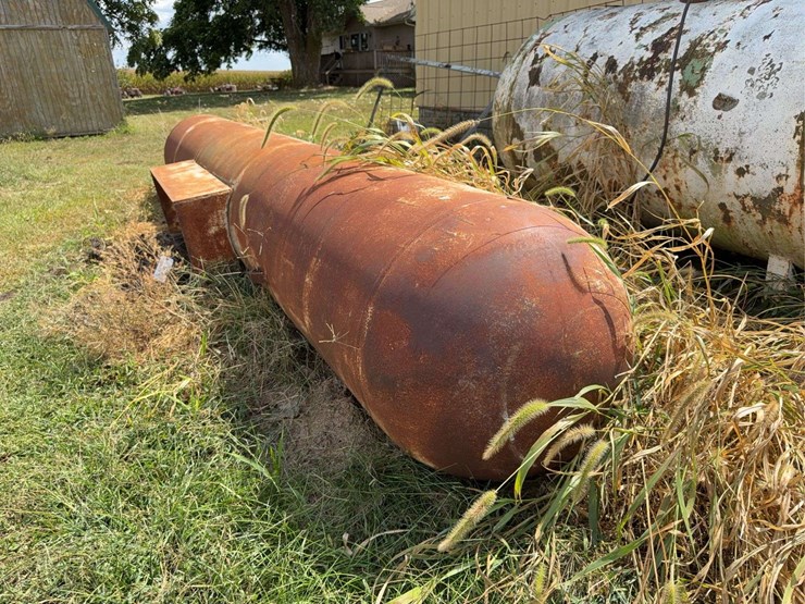 (1)-propane-tank---18-ft-image-3