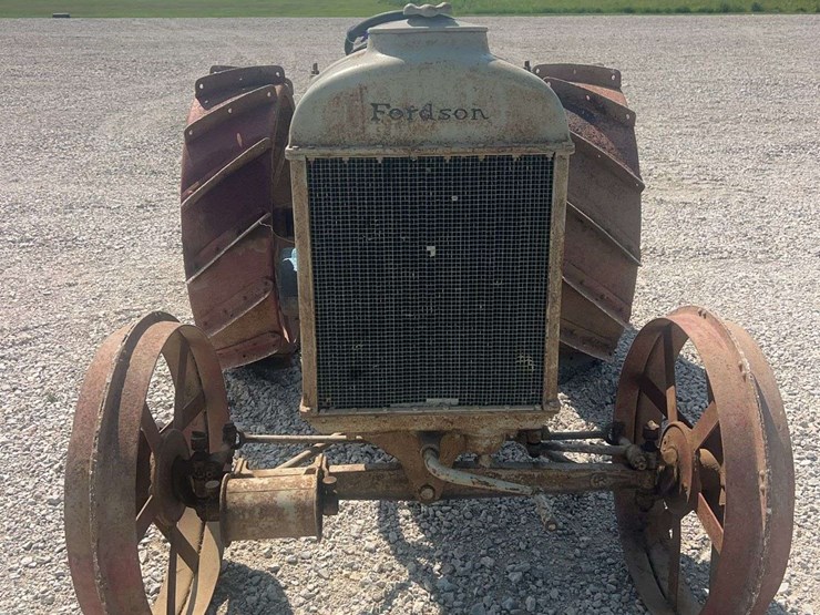 fordson-f-image-2
