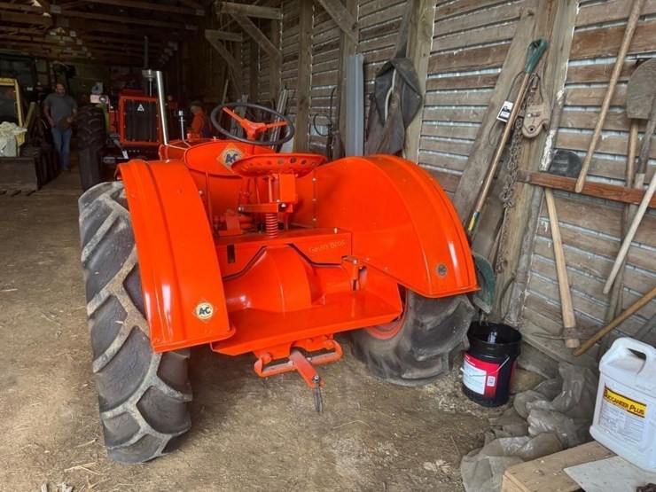1935-allis-chalmers-u-tractor-image-12
