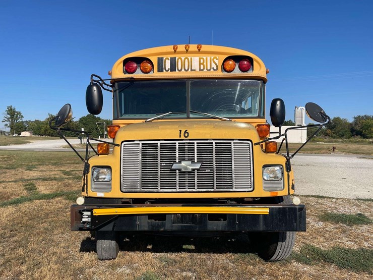 2002-bluebird-school-bus-image-8