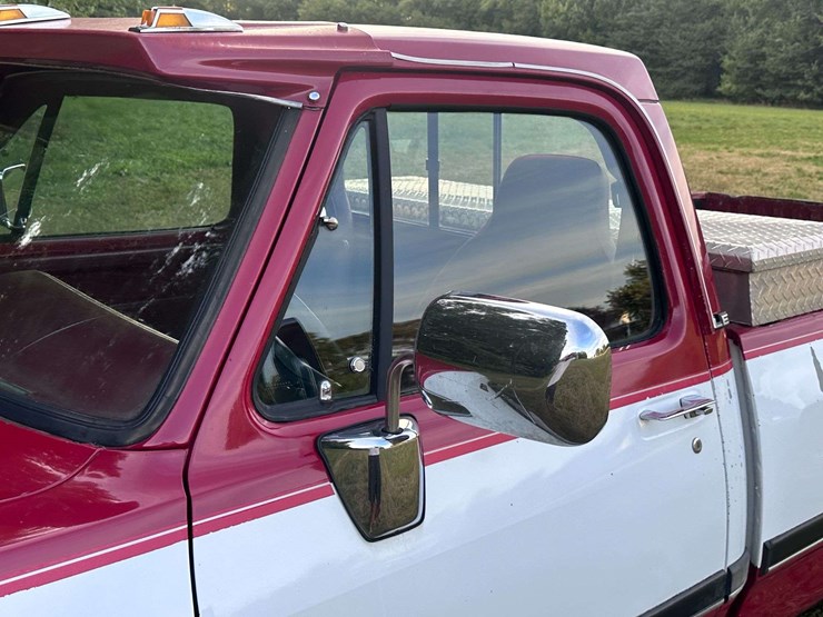 1991-dodge-d250-image-9
