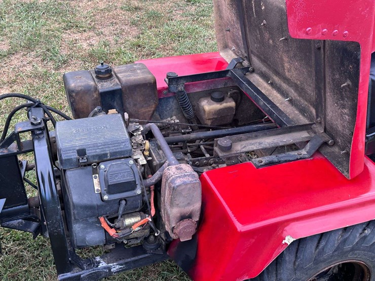 pug-badlands-4x4-articulating-utv-with-hydraulic-dump-bed-image-15