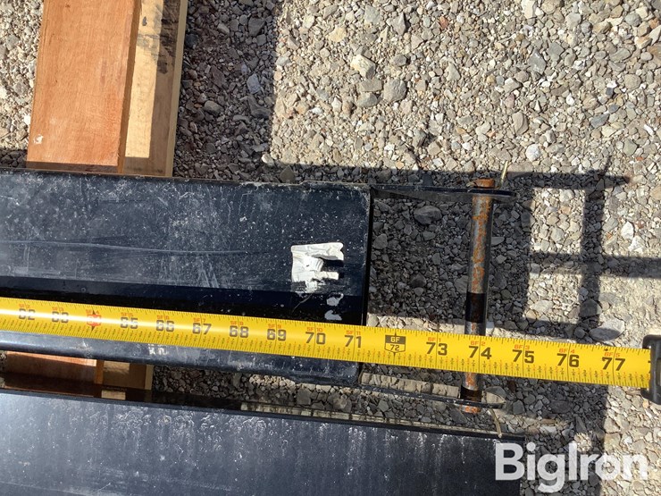 72"-pallet-fork-extenders-image-13