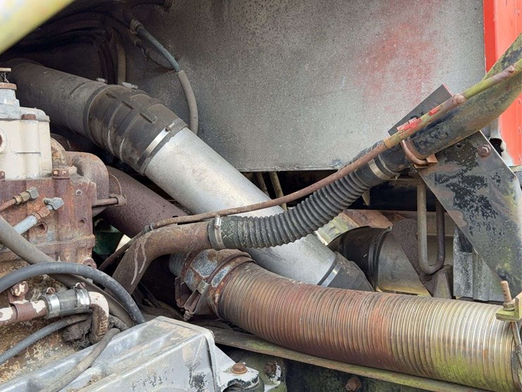 diamond-reo-cabover-image-41