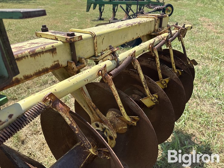 deere-tires-image-15