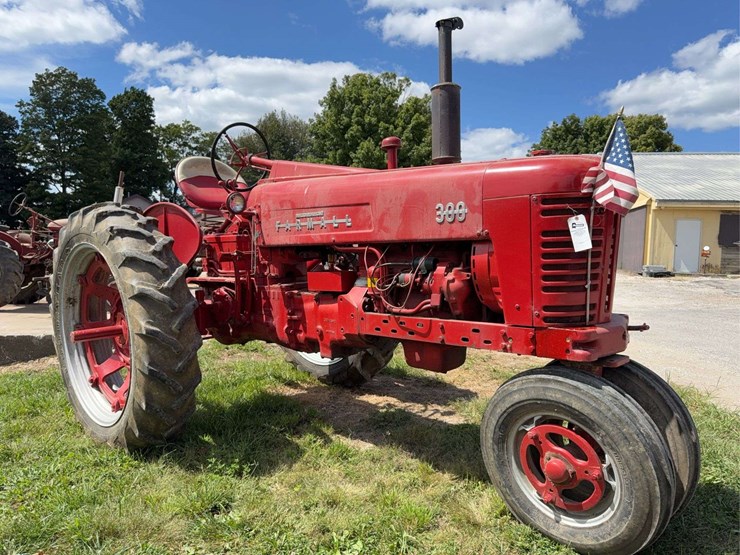 farmall-300-image-1