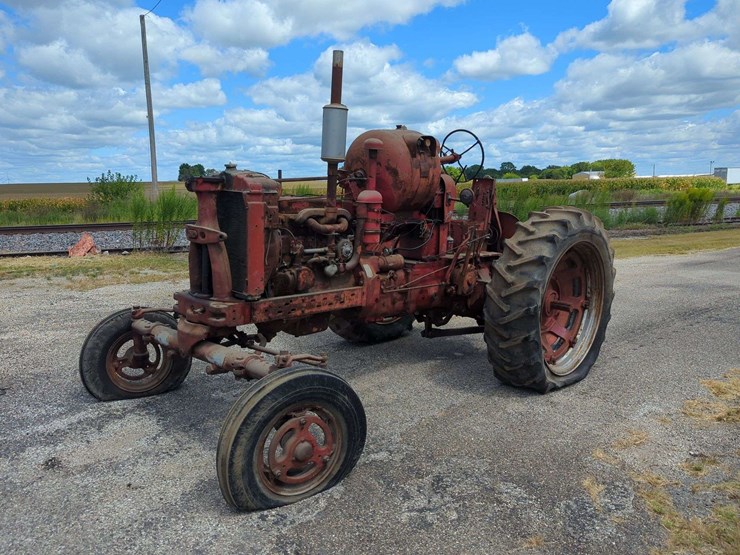 farmall-super-m-ta-image-1
