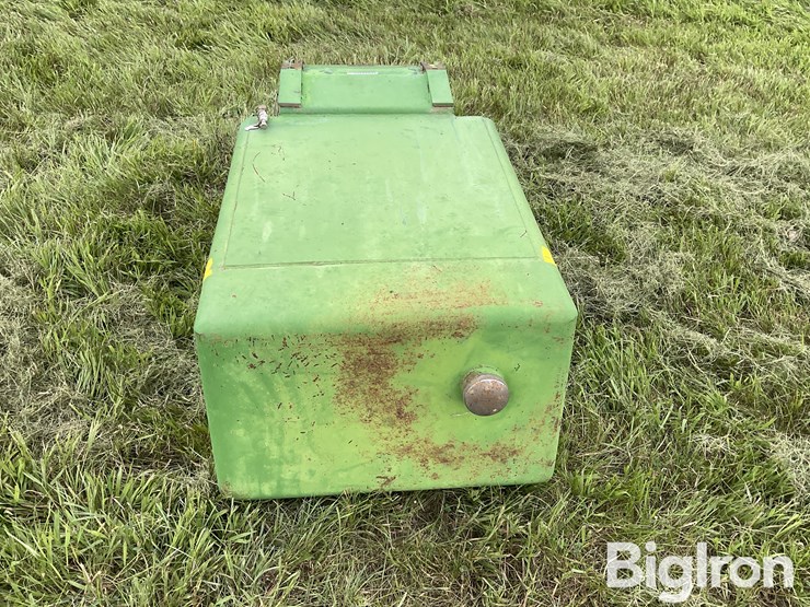 john-deere-100-image-4