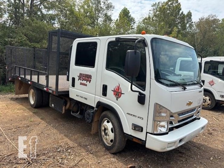 chevrolet-4500xd-landscape-truck-image-3