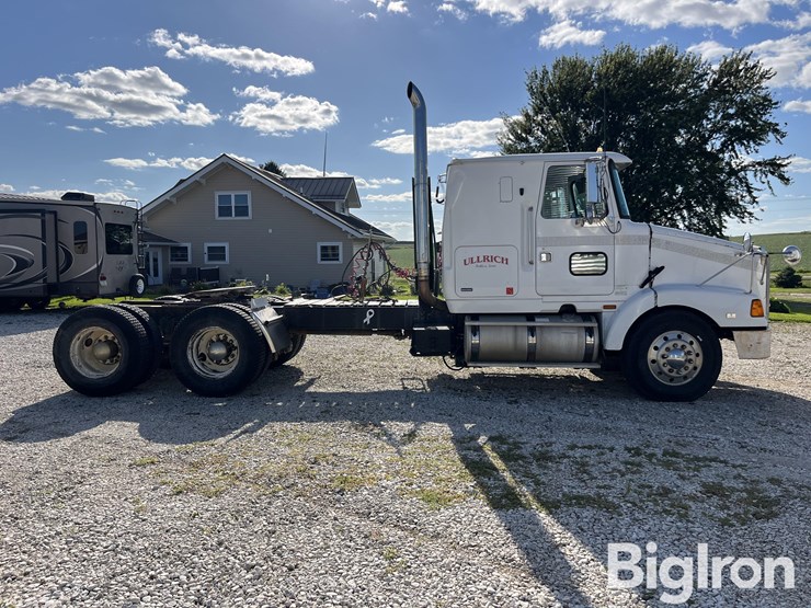 1991-white-wia64t-image-4