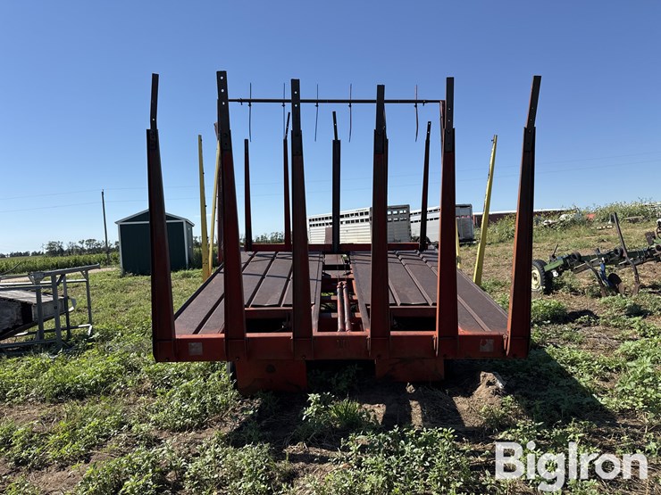 new-holland-1033-image-5