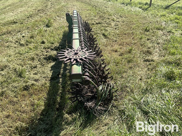 john-deere-400-image-8