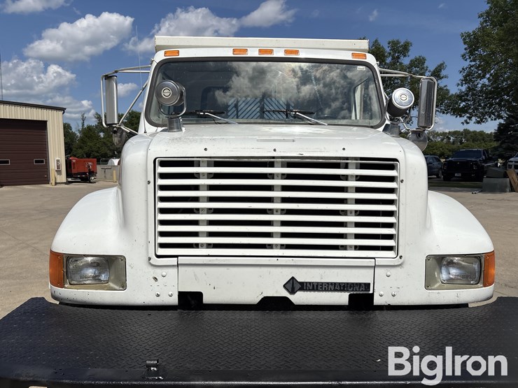 1997-international-4800-image-10