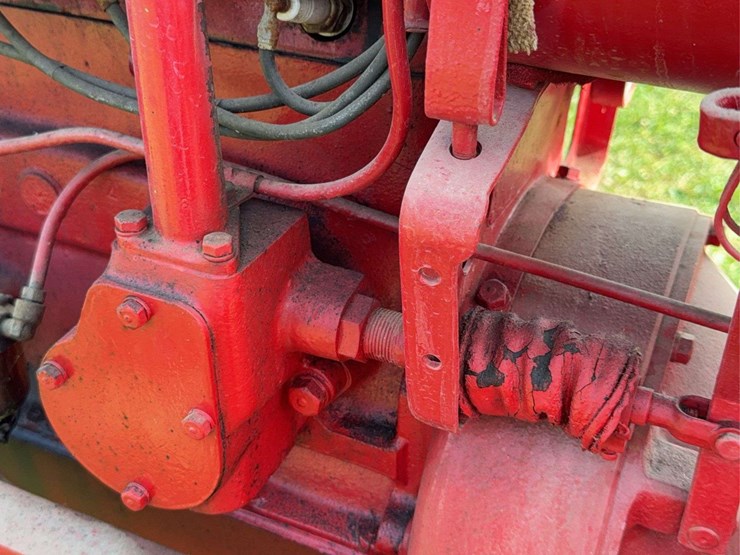 farmall-f-14-image-57
