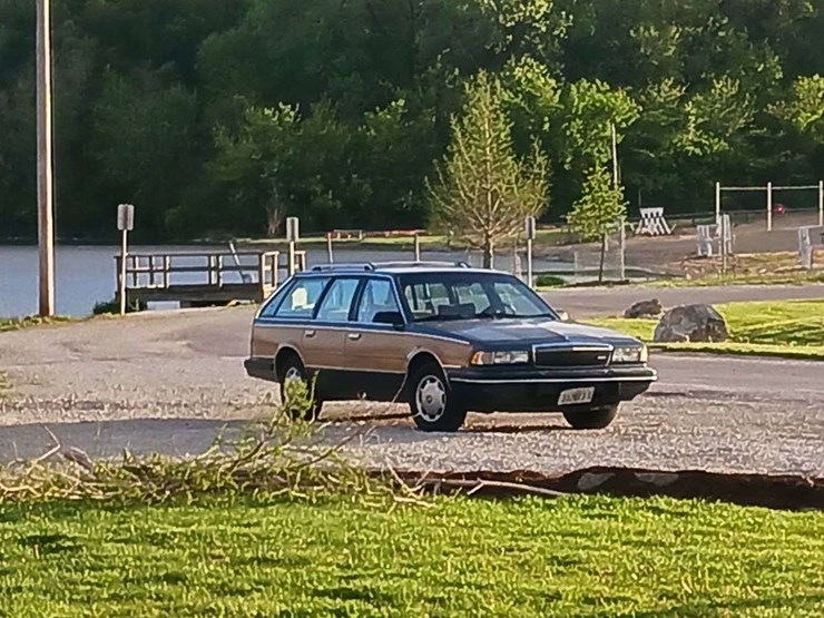 1194-buick-century-woody-station-wagon-image-1