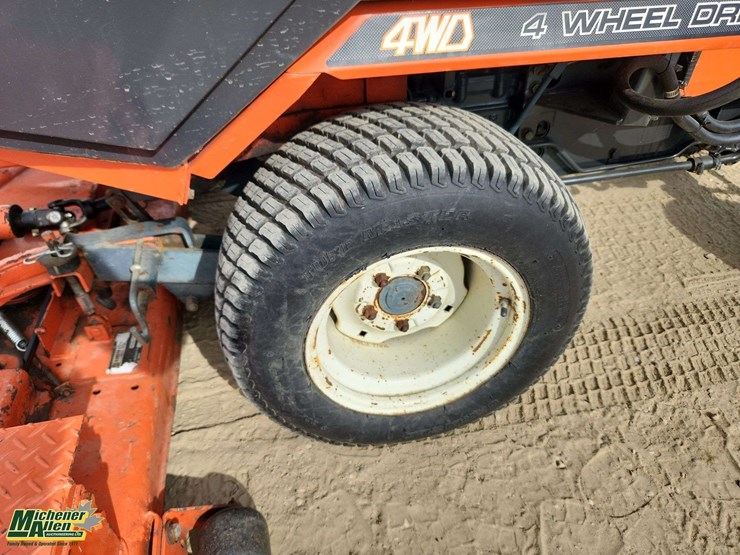 kubota-f2000-image-22