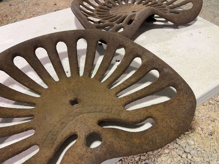 (3)-cast-iron-seats-image-9