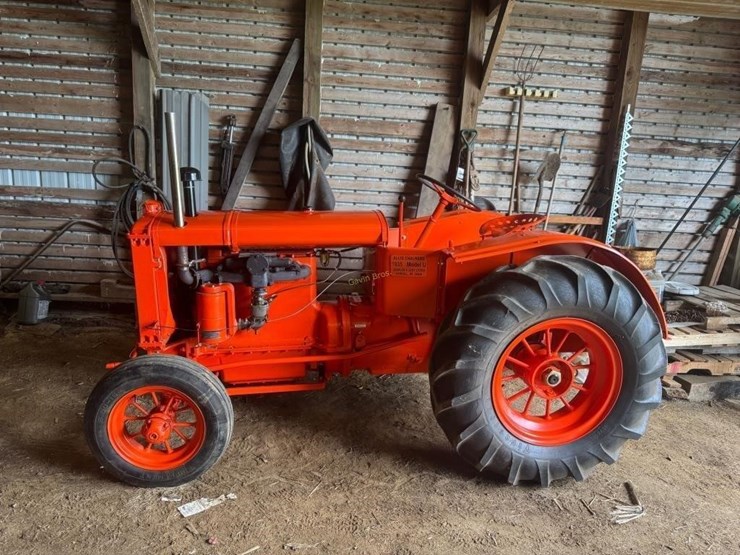 1935-allis-chalmers-u-tractor-image-2