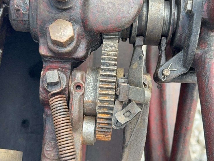 international-tom-thumb-engine-image-42