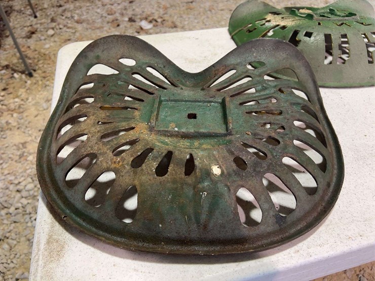 (3)-cast-iron-seats-image-16