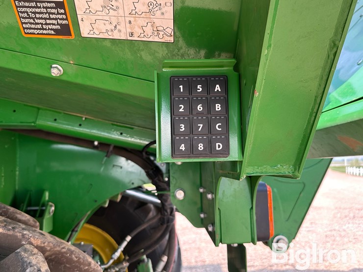 2022-john-deere-cs770-cotton-stripper-image-10