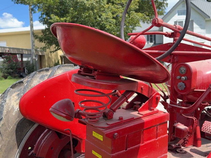 farmall-super-md-image-36
