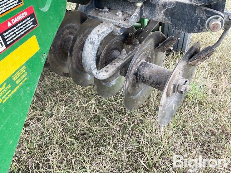 2013-john-deere-2620-image-18