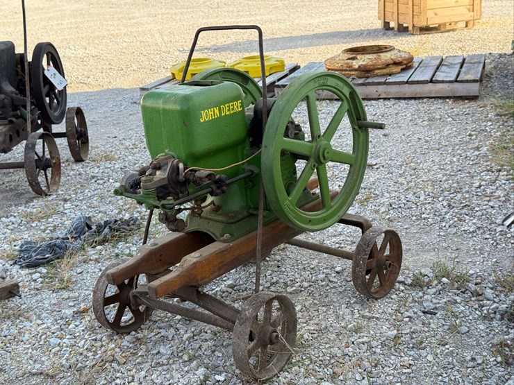 john-deere-1½-hp-type-e-hit-and-miss-engine-image-3
