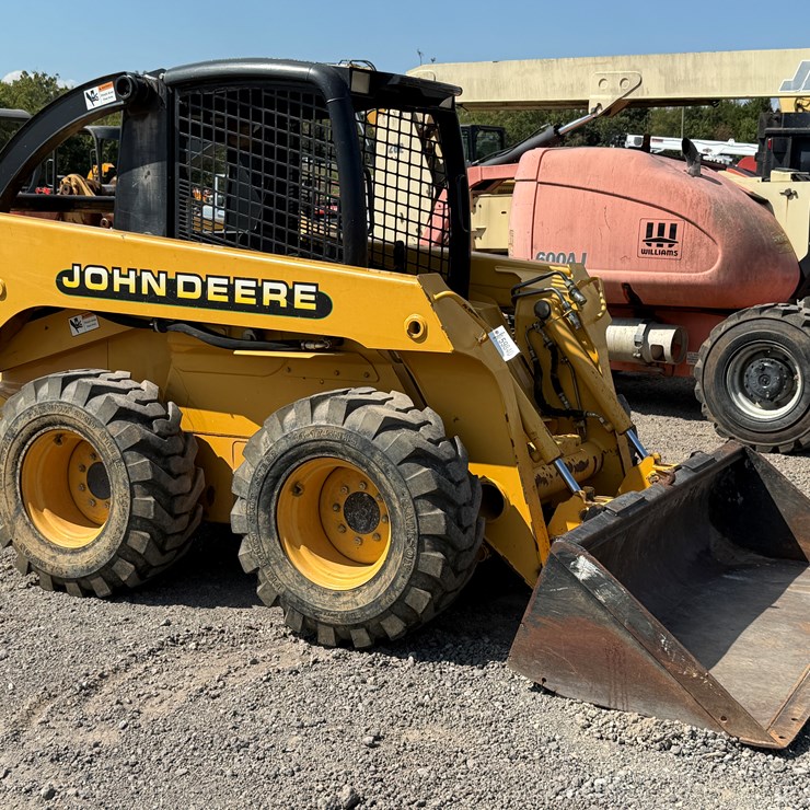 JOHN DEERE 260
