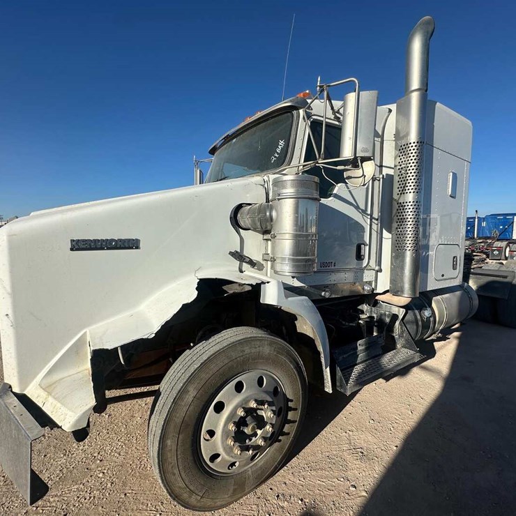 2017 KENWORTH T800