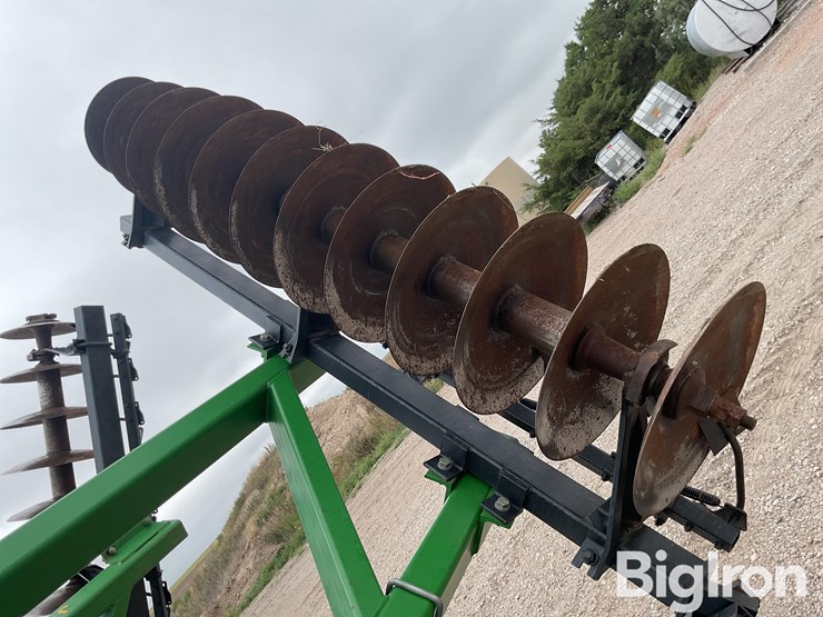 john-deere-630-image-16