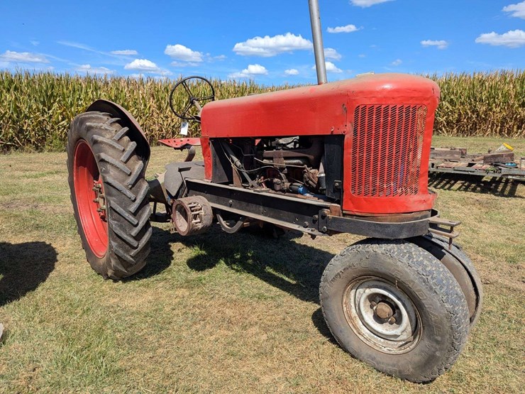 co-op-tractor-image-3