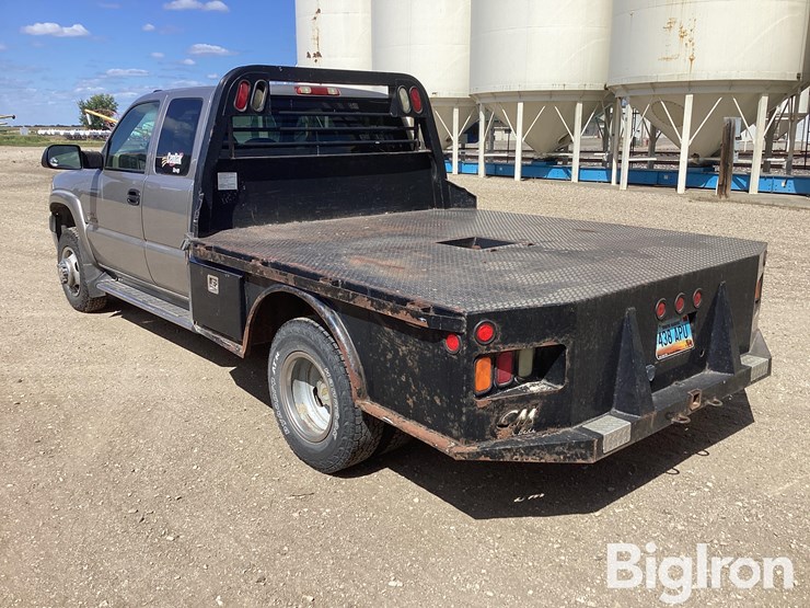 2001-chevrolet-silverado-3500-image-7