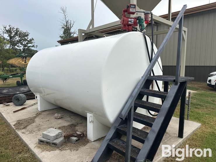 2000-gallon-fuel-tank-image-3