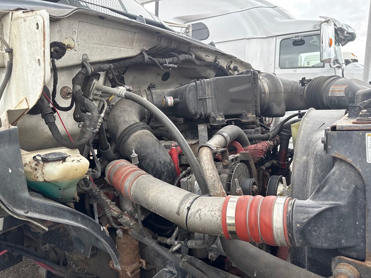 2012-ford-f750-image-124