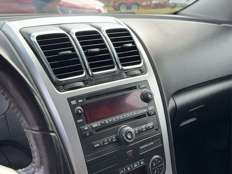 2007-gmc-acadia-image-50