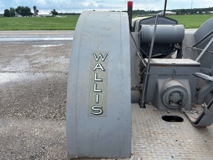 wallis-20-30-tractor-image-33
