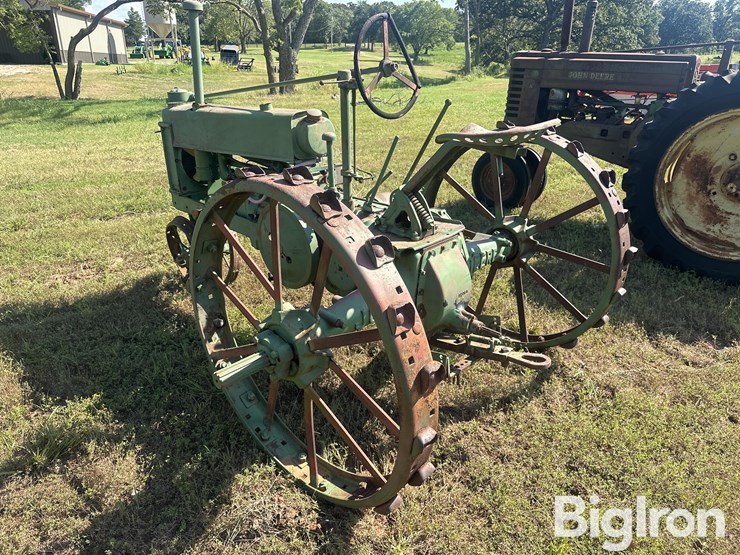 john-deere-b-image-5
