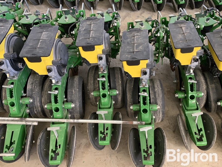 john-deere-5-image-6
