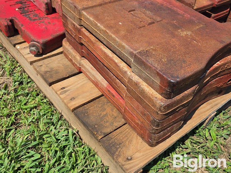 international-front-tractor-weights-image-11